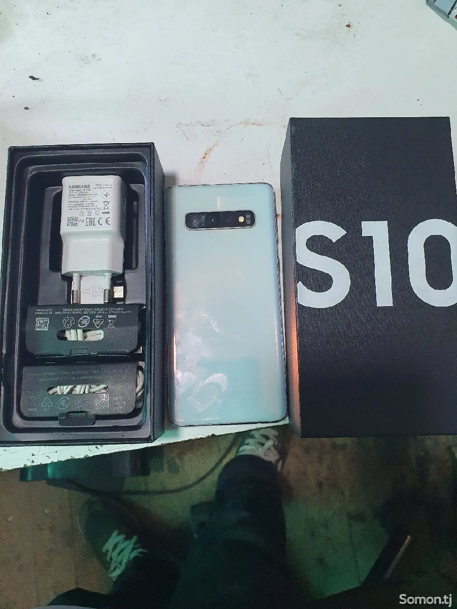 Samsung Galaxy S10-5