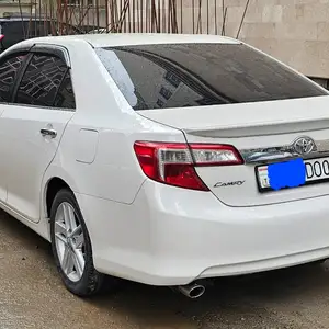 Toyota Camry, 2014