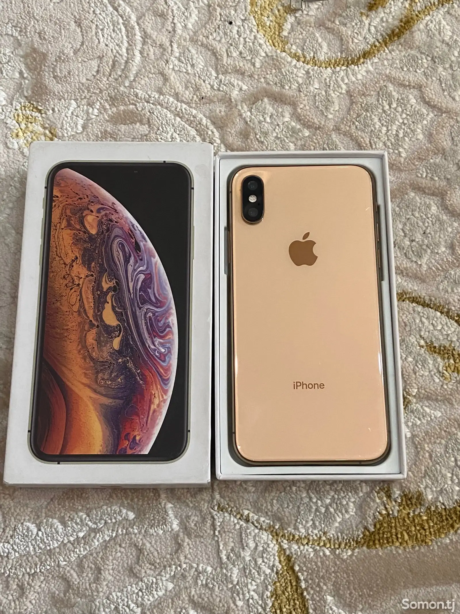 Apple iPhone Xs, 64 gb, Gold-1