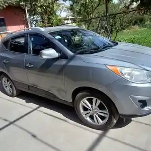 Hyundai Tucson, 2010