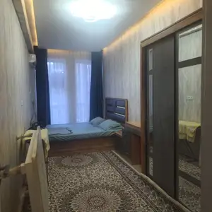 2-комн. квартира, 4 этаж, 100м², Мости Аэропорт