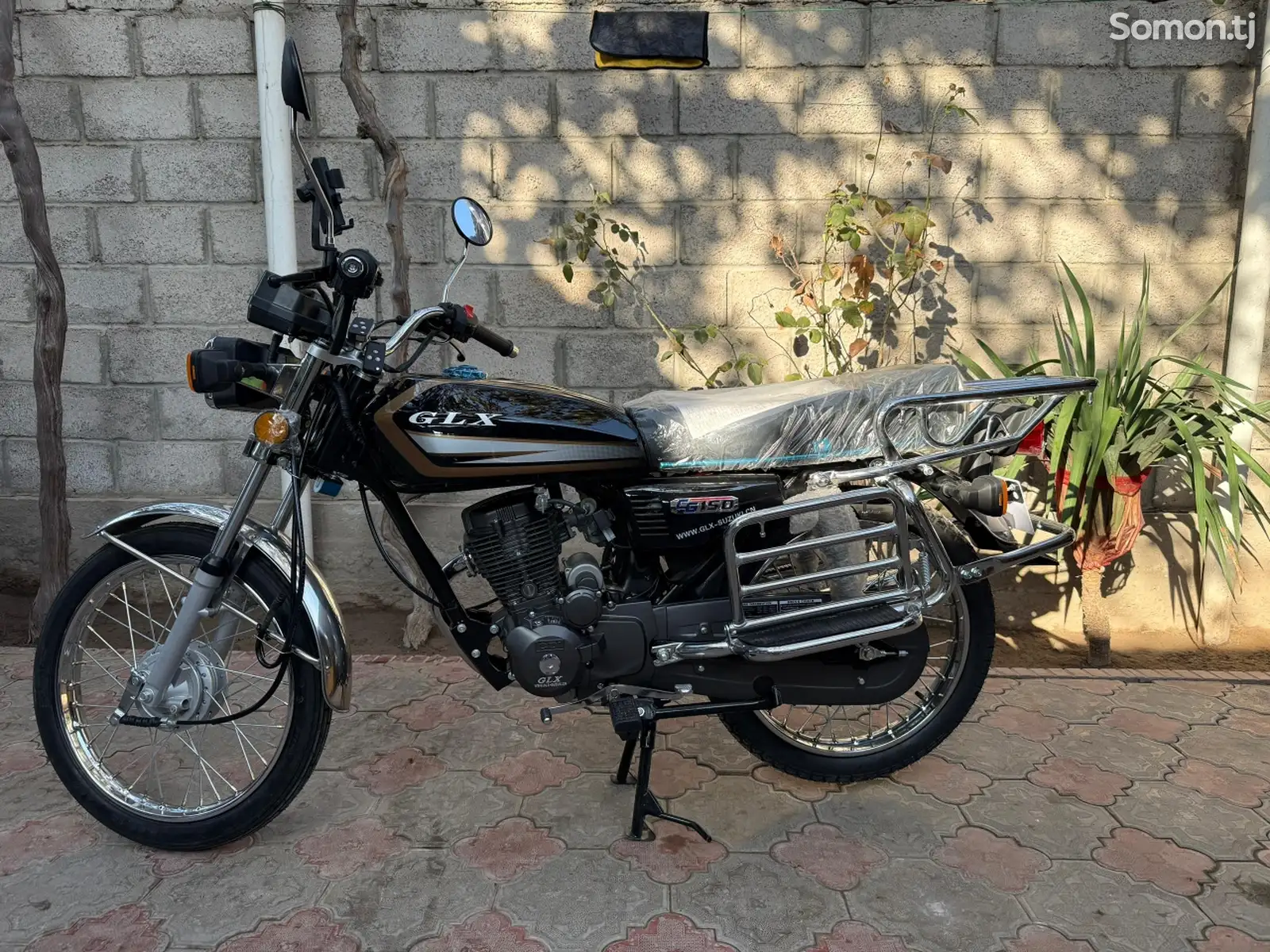 Мотоцикл GLX-SUZUKI-150cc куба-1