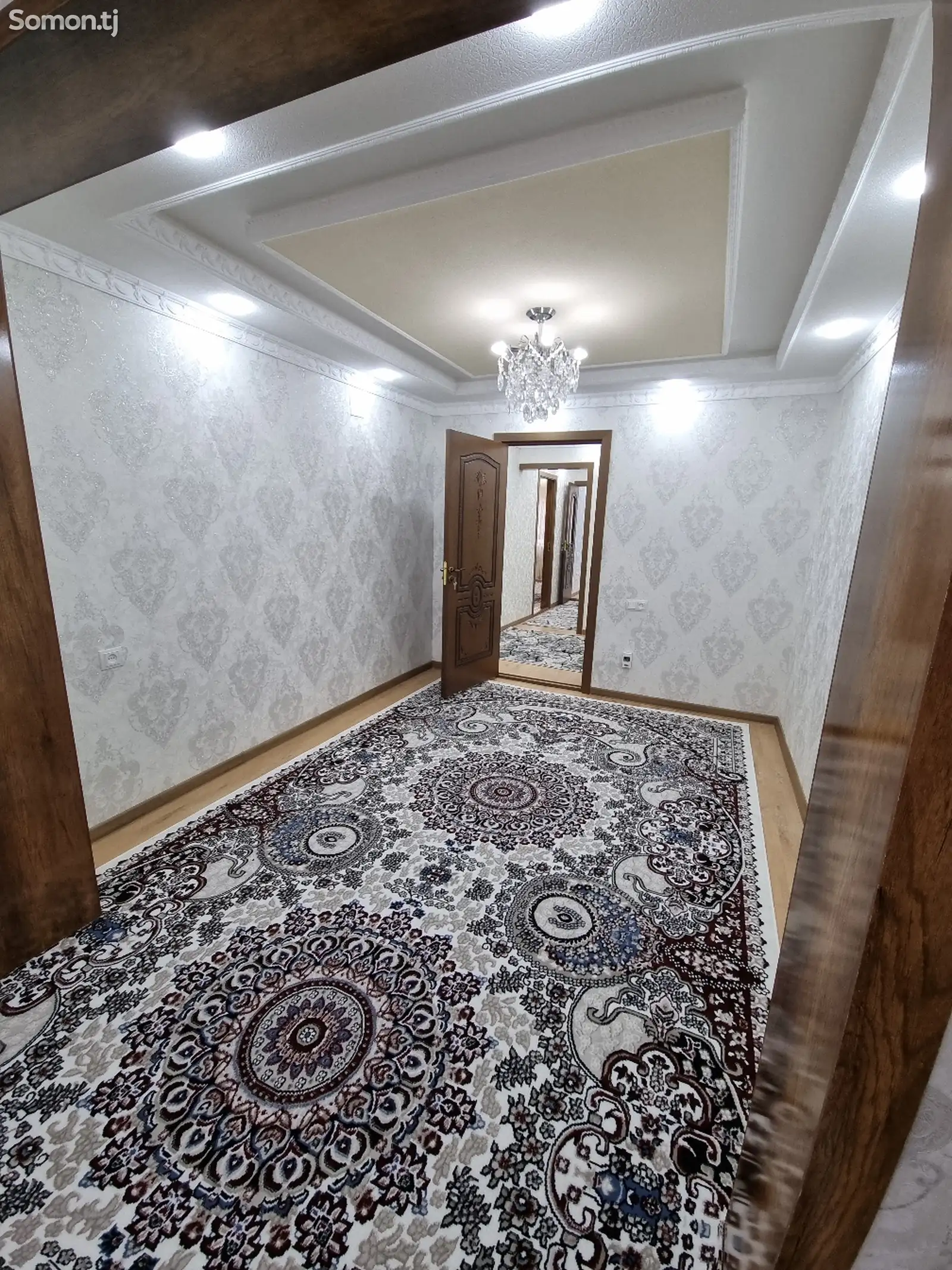 3-комн. квартира, 1 этаж, 80 м², 19 мкр-12