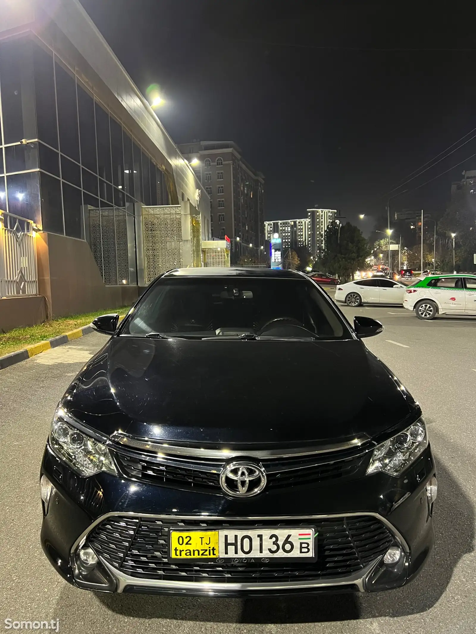 Toyota Camry, 2016-1