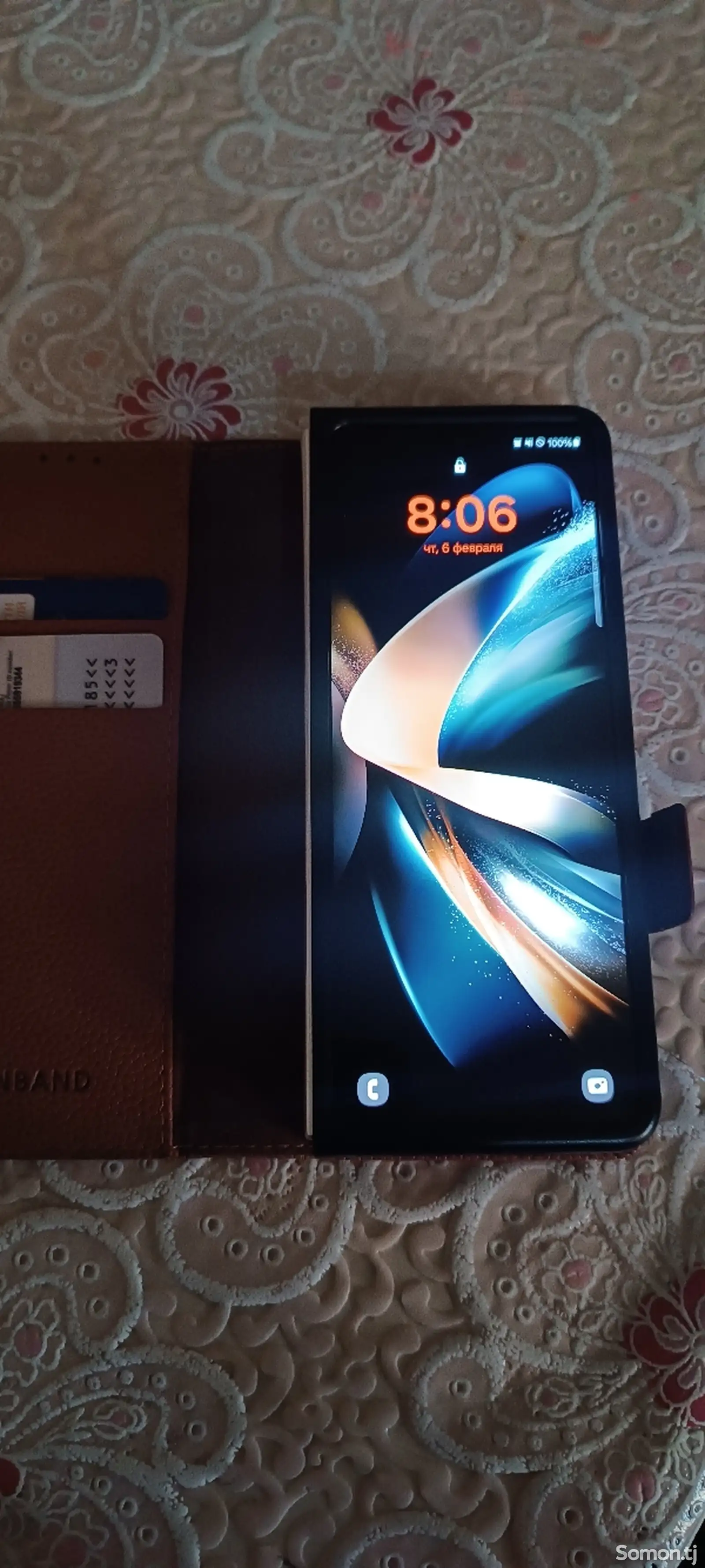 Samsung Galaxy Z Fold 4-1