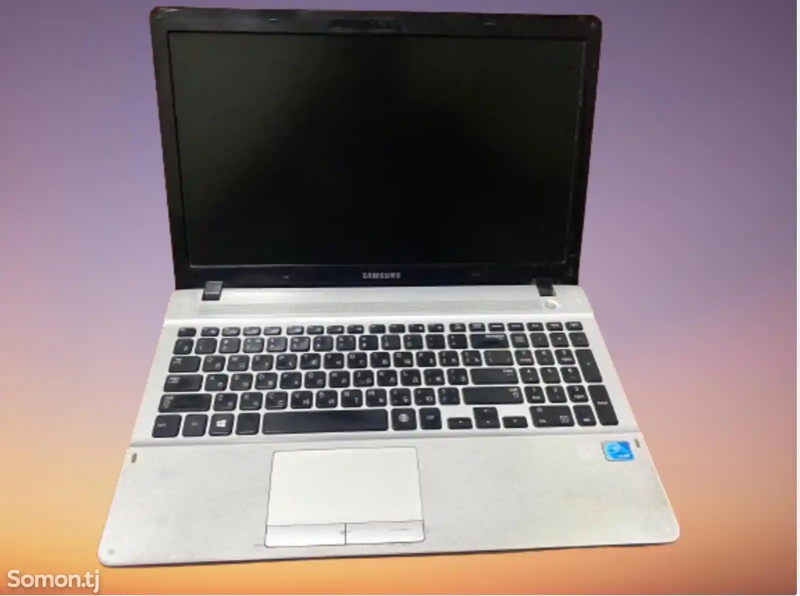 Ноутбук Samsung np300e5v-2