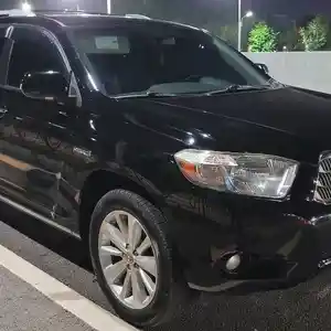 Toyota Highlander, 2010