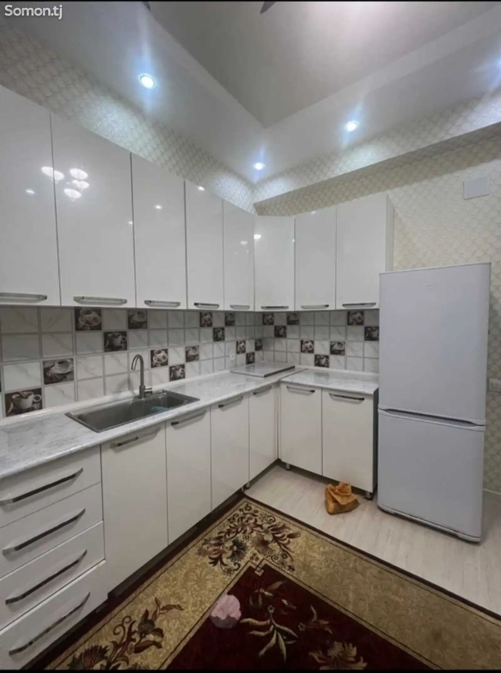 2-комн. квартира, 4 этаж, 80м², Сино-6