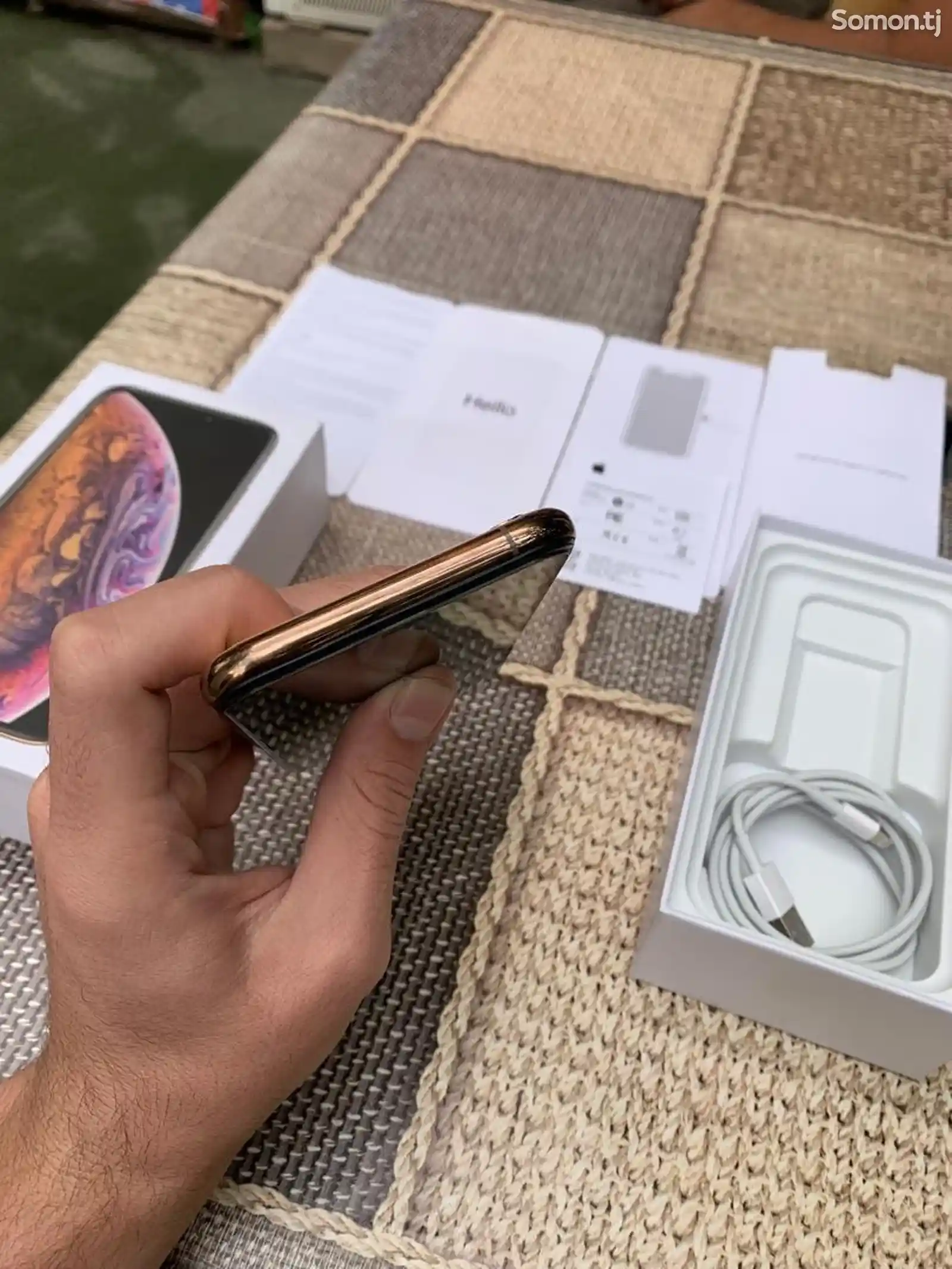 Apple iPhone Xs, 64 gb, Gold-4