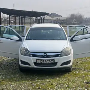 Opel Astra H, 2008