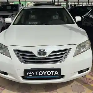 Toyota Camry, 2008