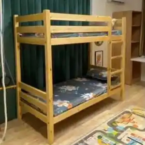 кровать двухъярусная
