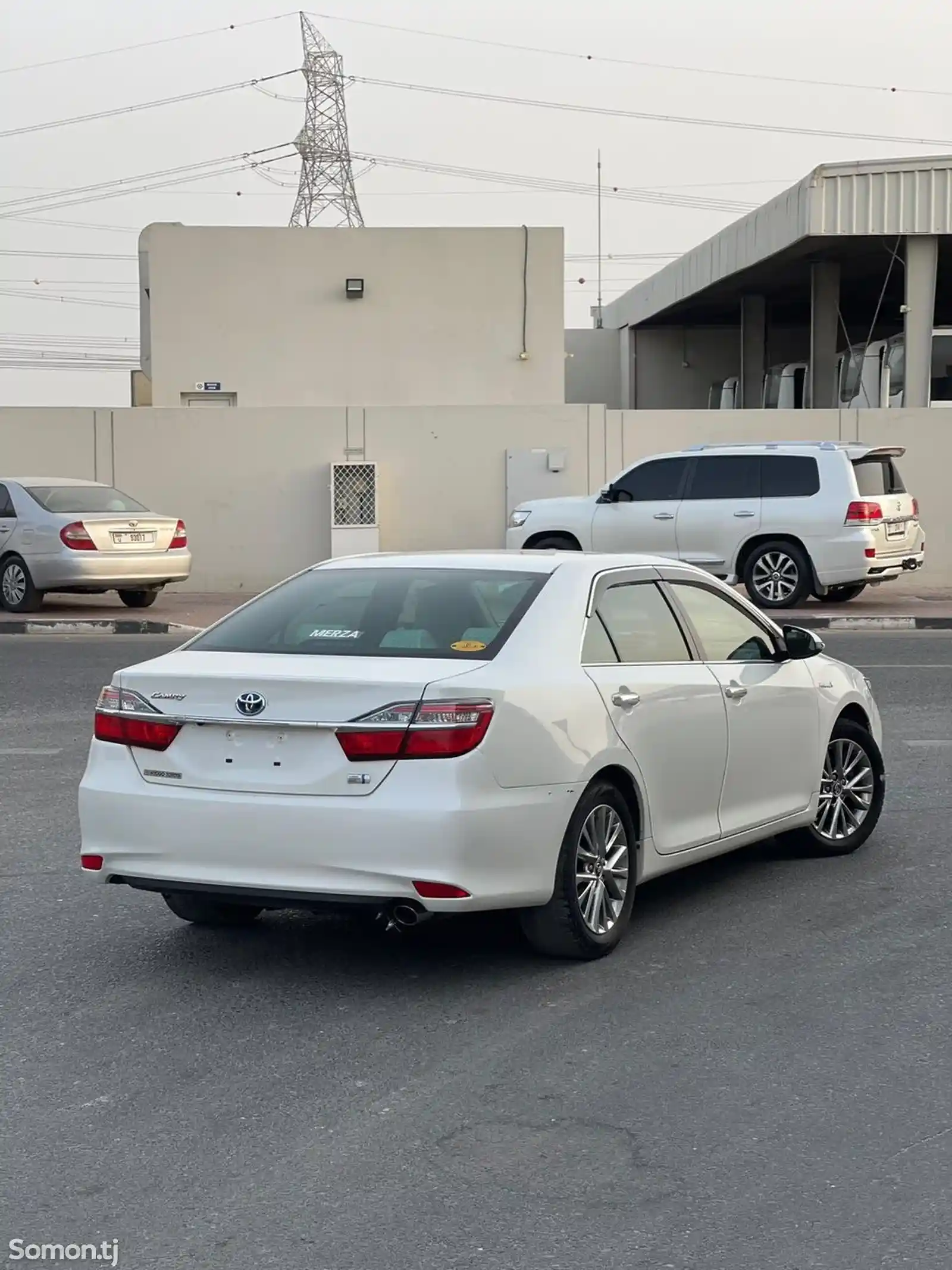 Toyota Camry, 2016-9