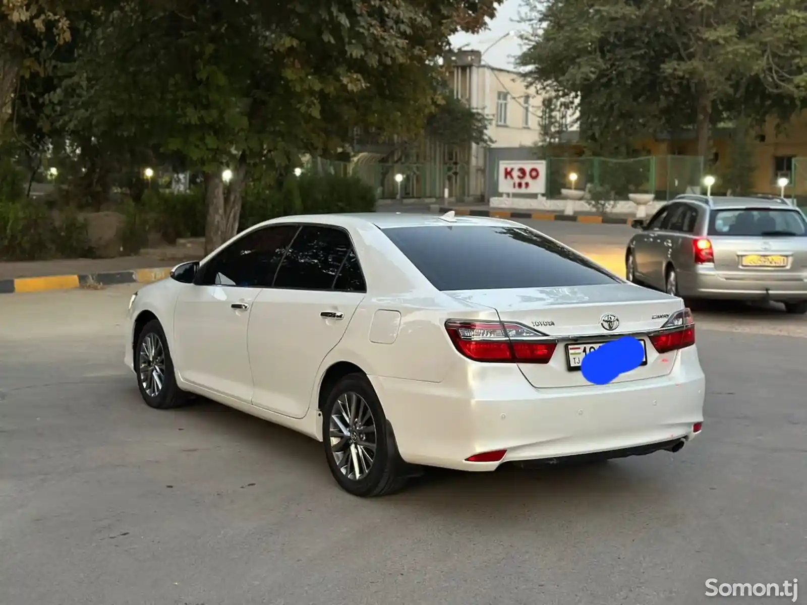 Toyota Camry, 2017-5