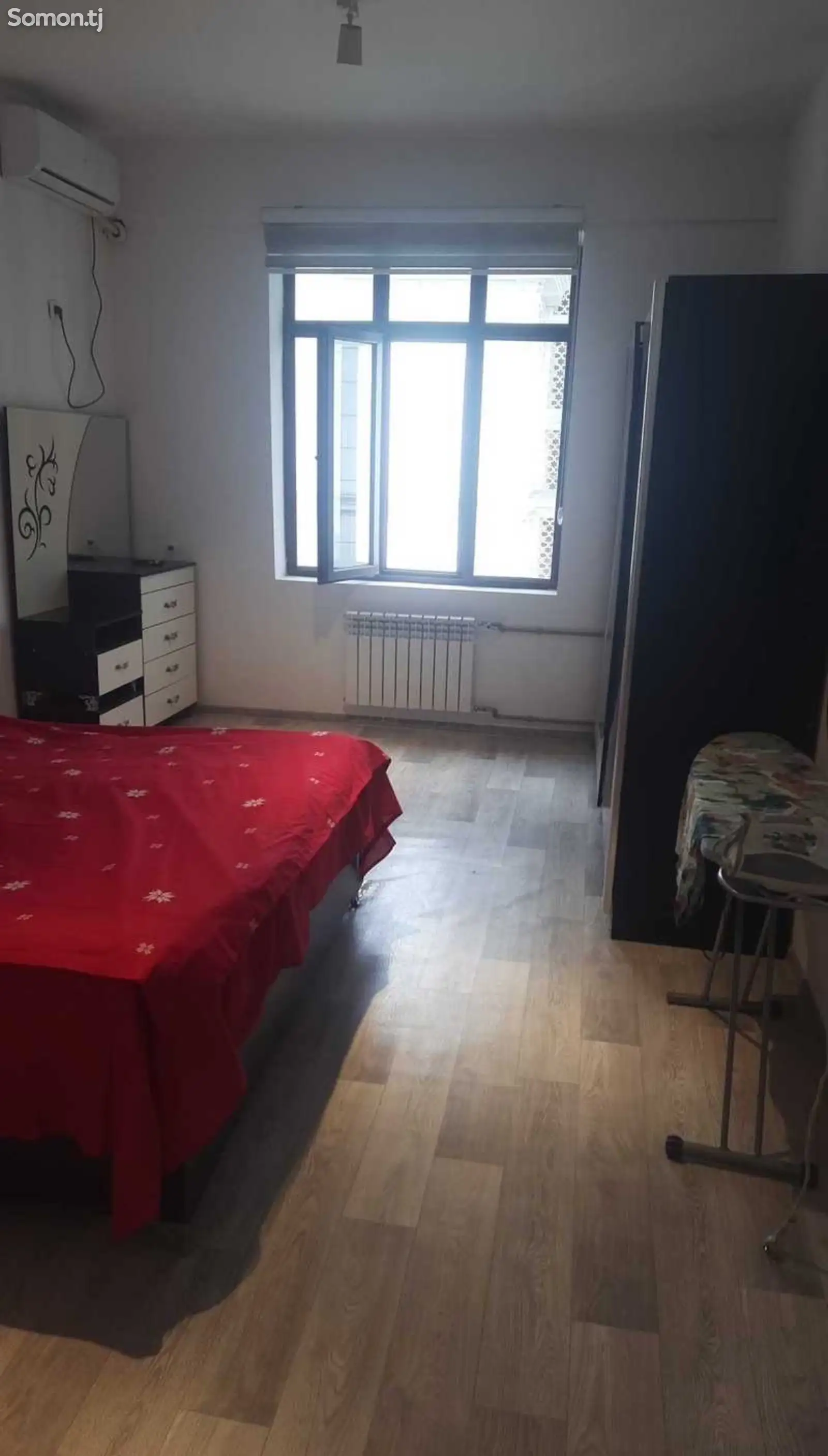 1-комн. квартира, 5 этаж, 48 м², кафе Сафо-1