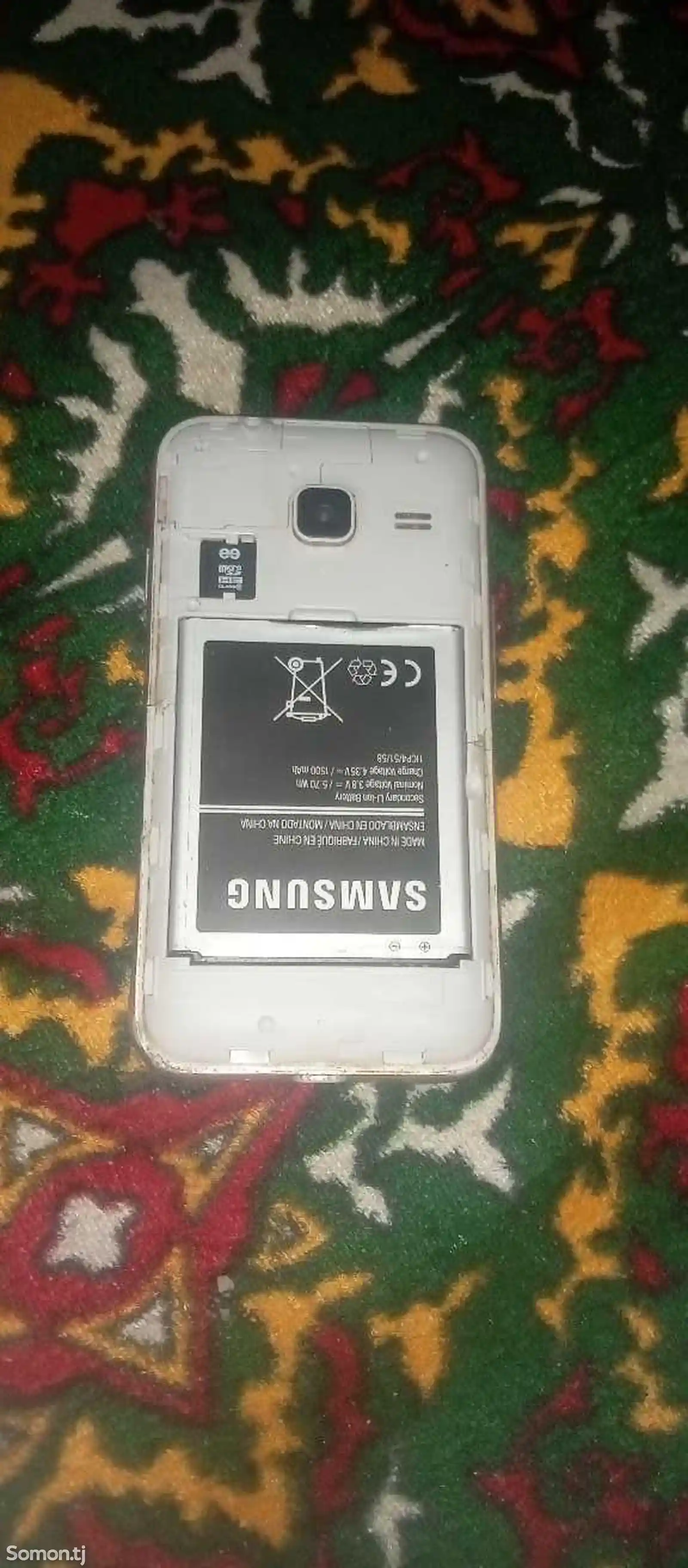 Samsung Galaxy J1-7