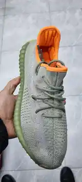 Кроссовки yeezy-4