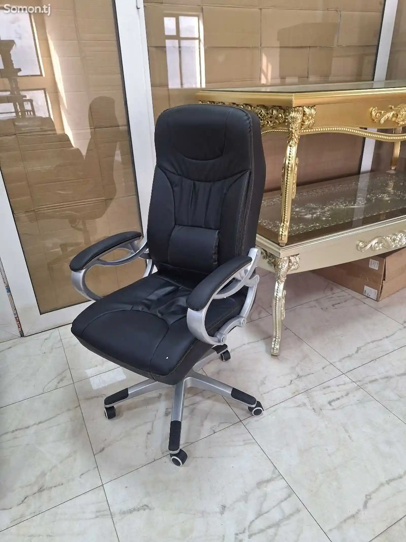 Кресло для офис-1