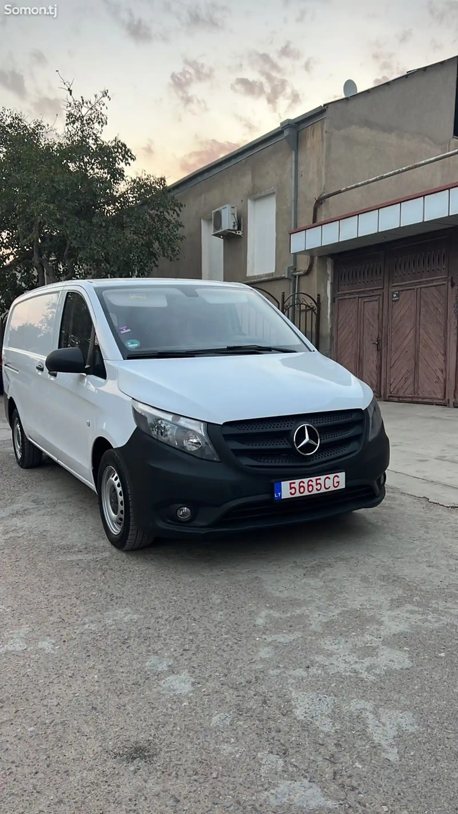 Фургон Mercedes-Benz Vito Maxi, 2015-1