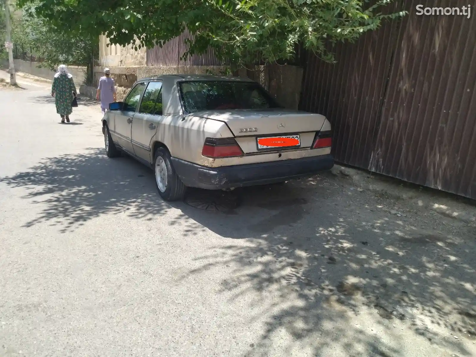 Mercedes-Benz W124, 1989-2