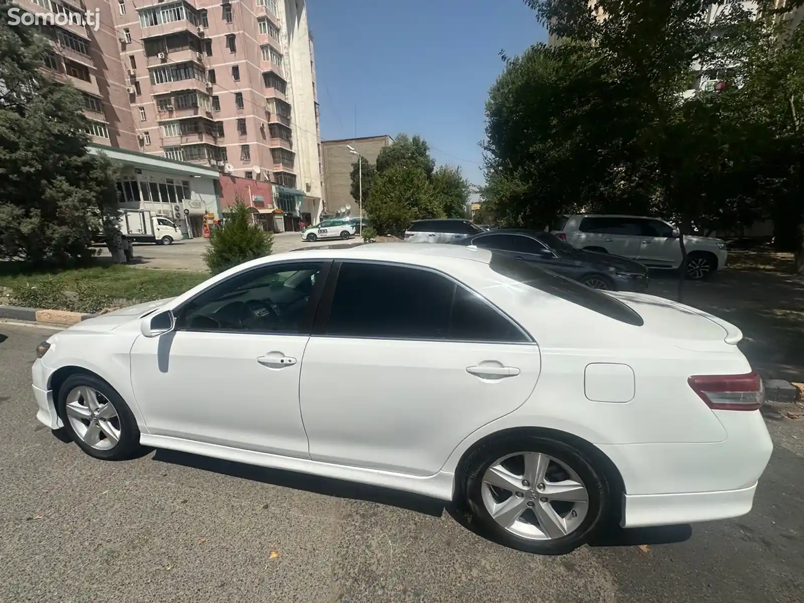 Toyota Camry, 2010-3