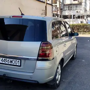 Opel Zafira, 2006