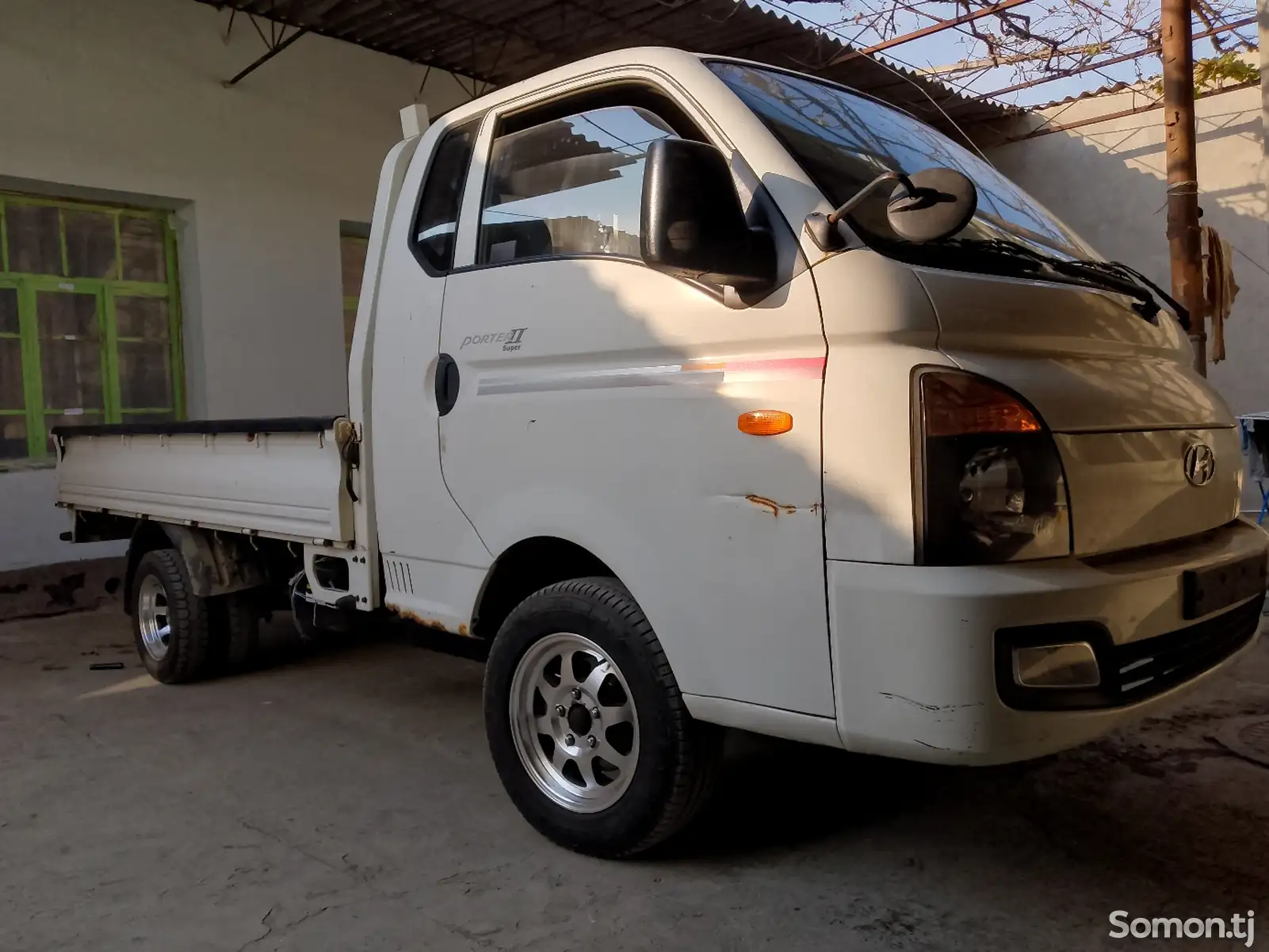 Бортовой автомобиль Hyundai Porter 2,2014-3