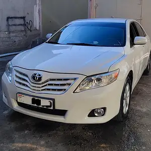 Toyota Camry, 2009