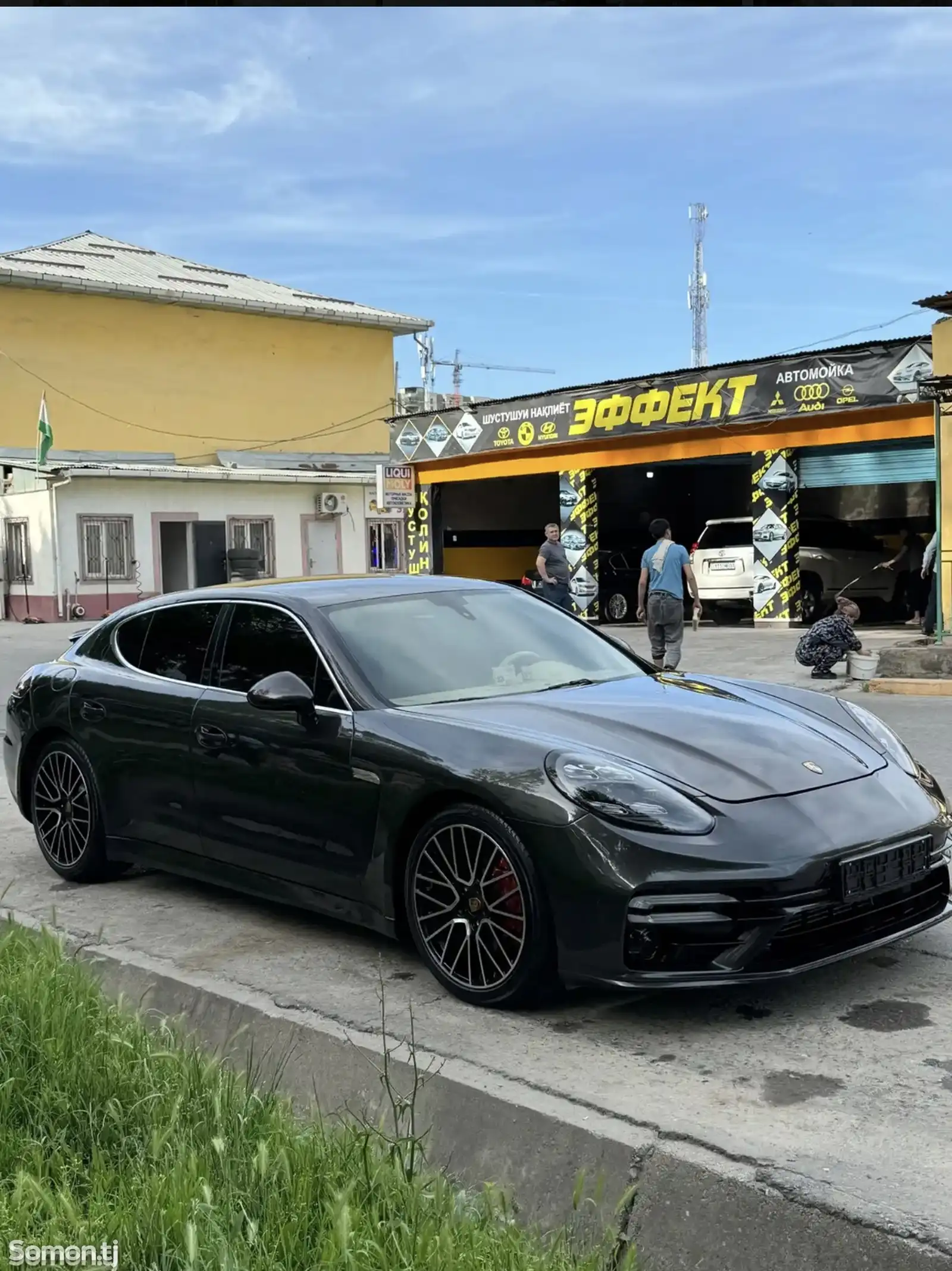 Porsche Panamera, 2011-1