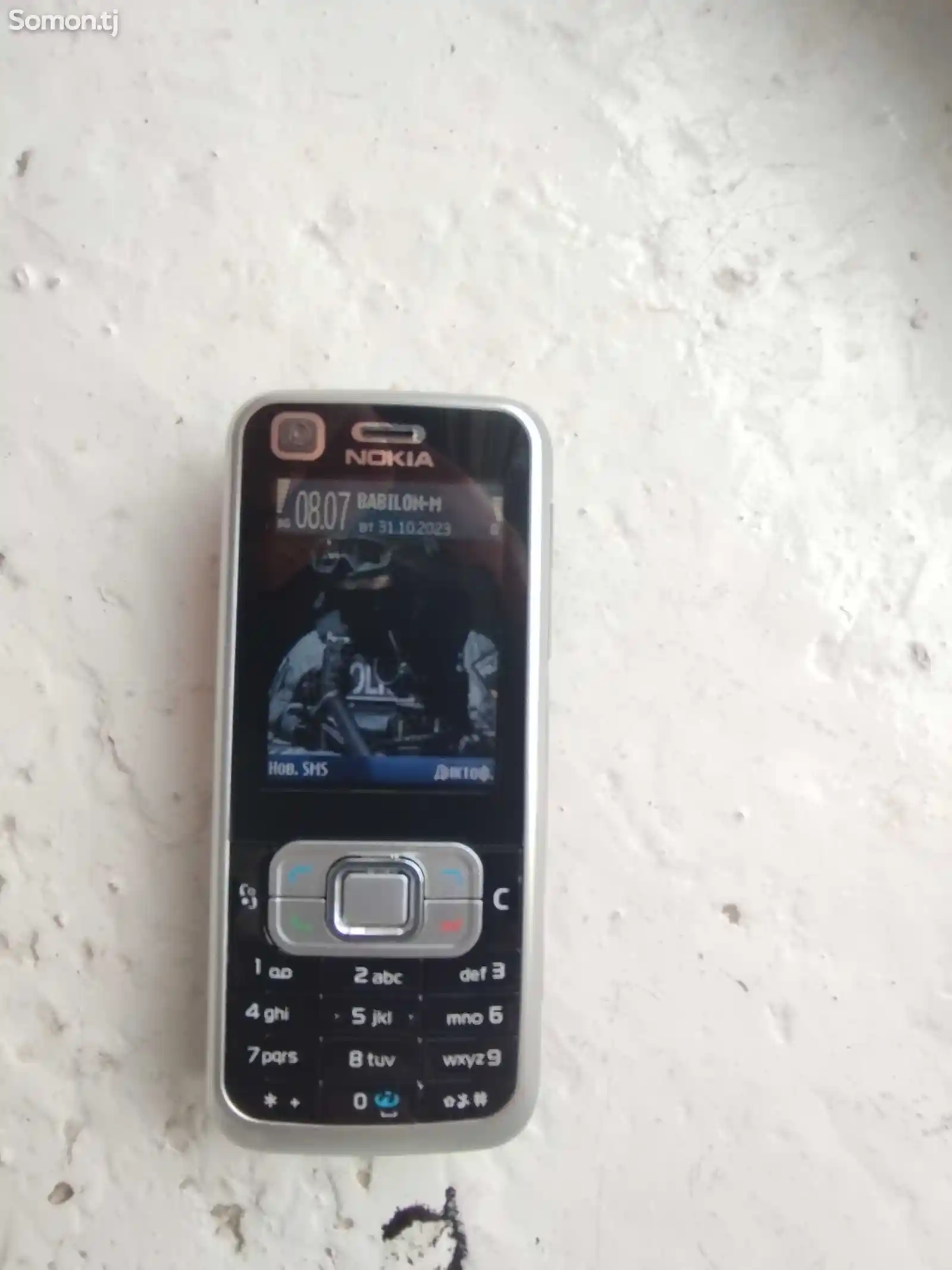 Nokia 6120 classic-7
