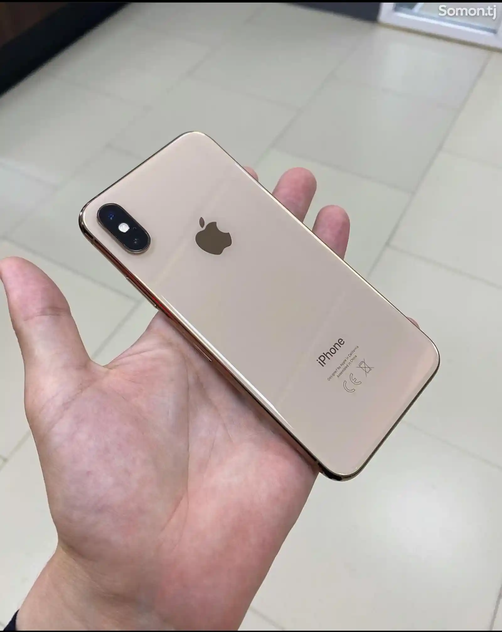 Apple iPhone Xs, 64 gb, Gold-3