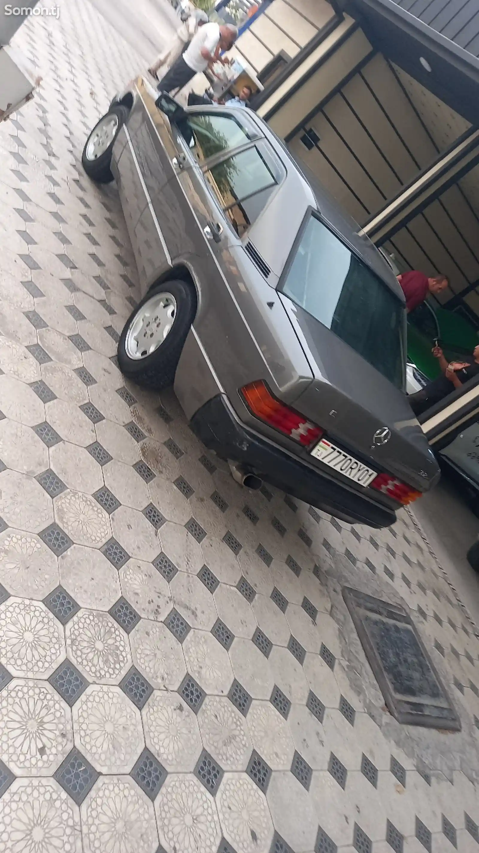 Mercedes-Benz W201, 1991-5
