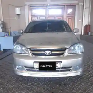 Chevrolet Lacetti, 2005