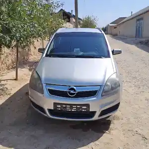 Opel Zafira, 2006