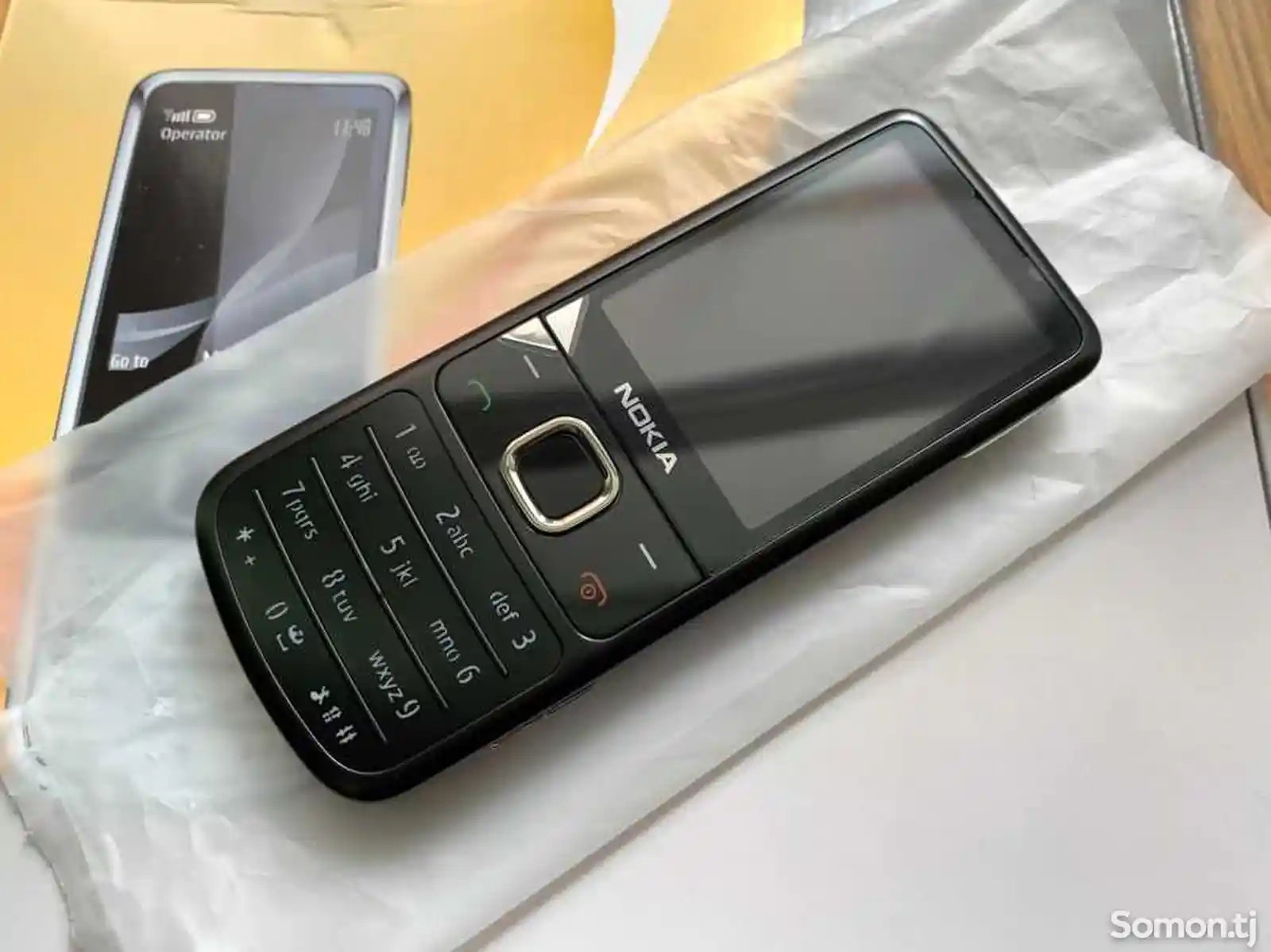 Nokia 6700 classic-2