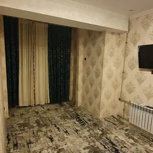 2-комн. квартира, 16 этаж, 68м², Цирк