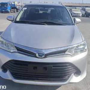 Toyota Fielder, 2015