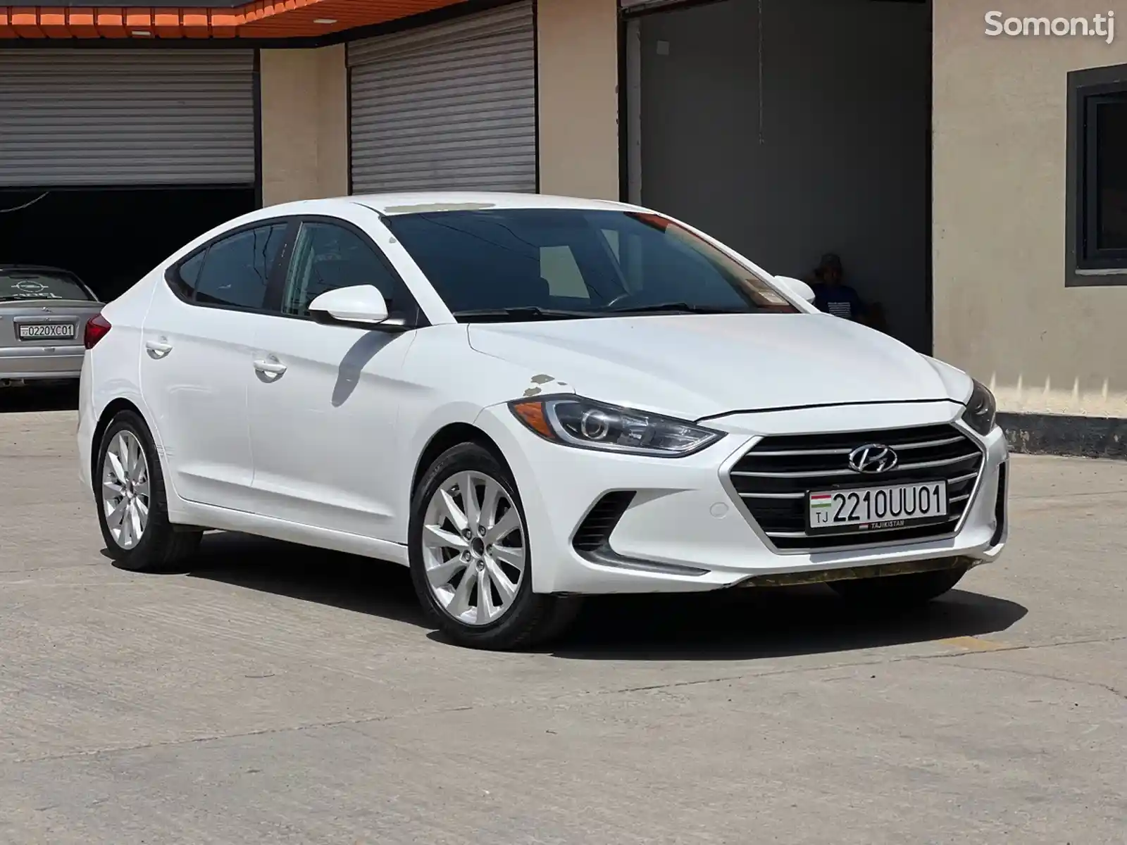 Hyundai Elantra, 2017-4