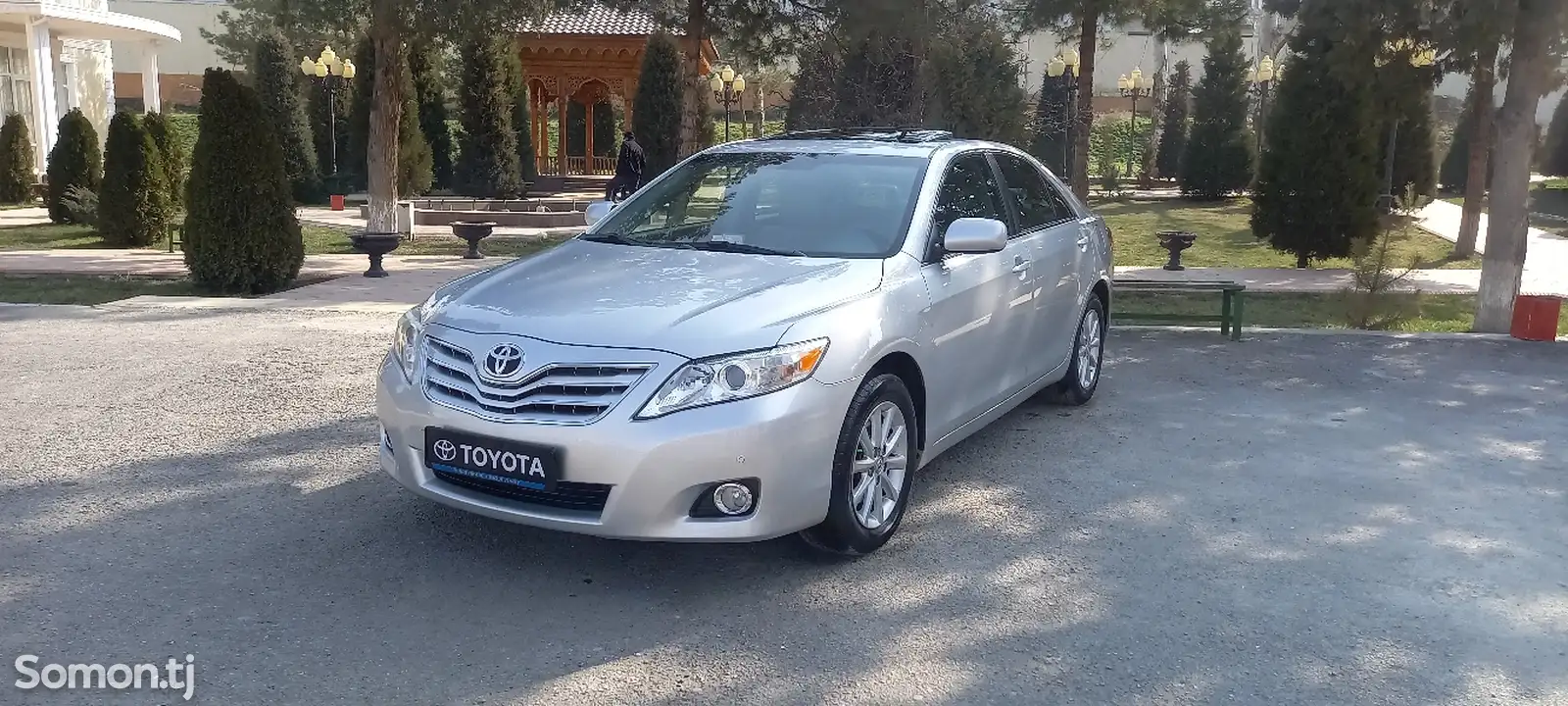 Toyota Camry, 2010-1