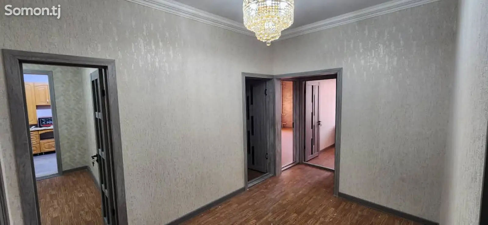 3-комн. квартира, 8 этаж, 80 м², Шохмансур, Аэропорт-1