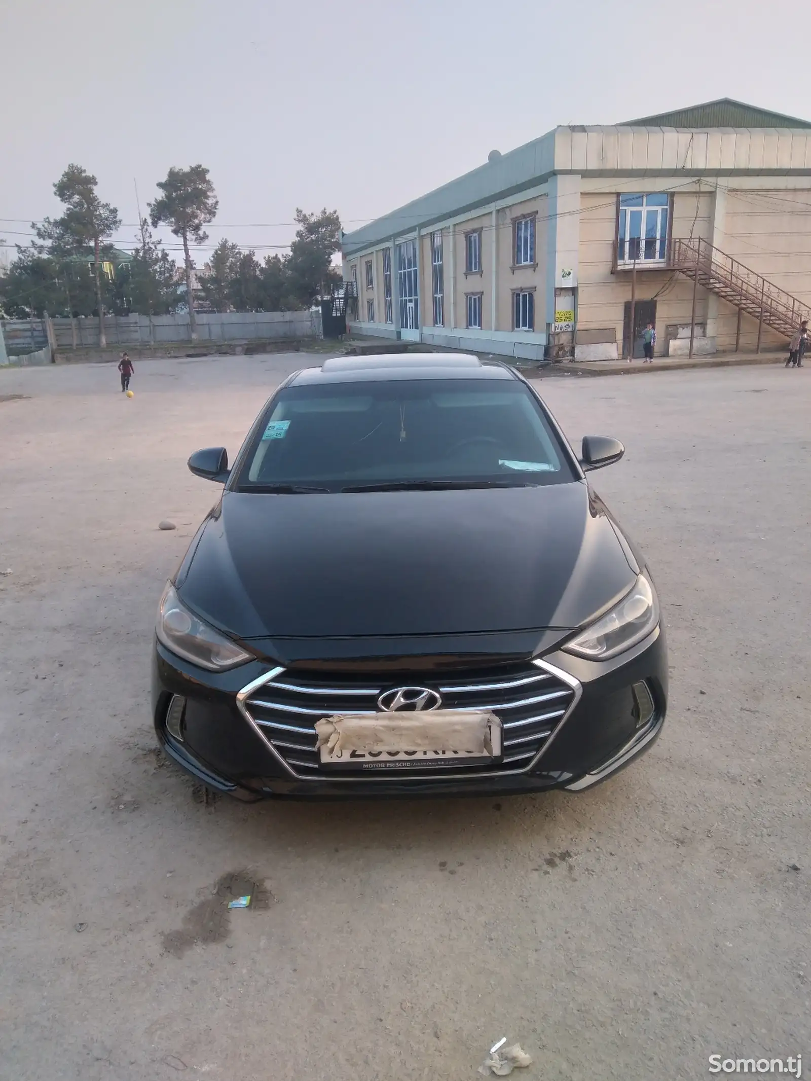 Hyundai Elantra, 2018-1