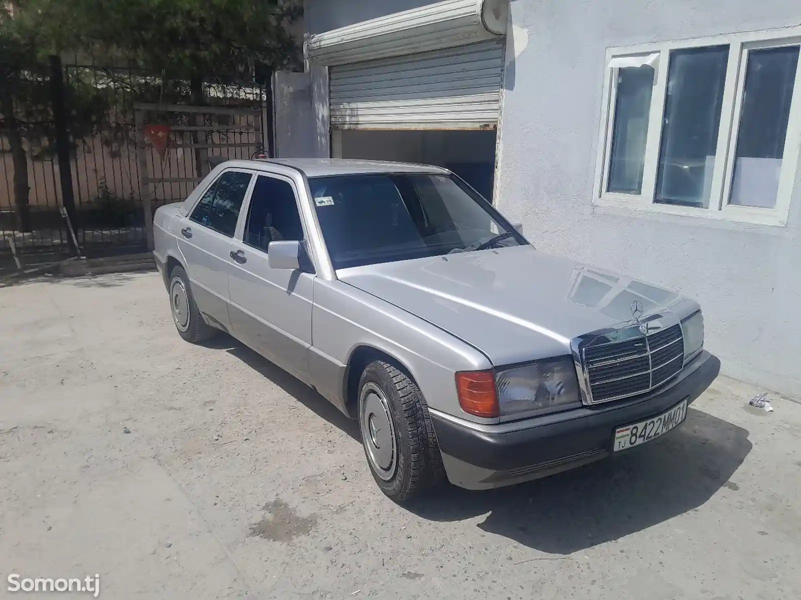 Mercedes-Benz E class, 1992-1
