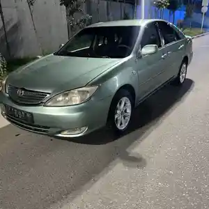 Toyota Camry, 2003