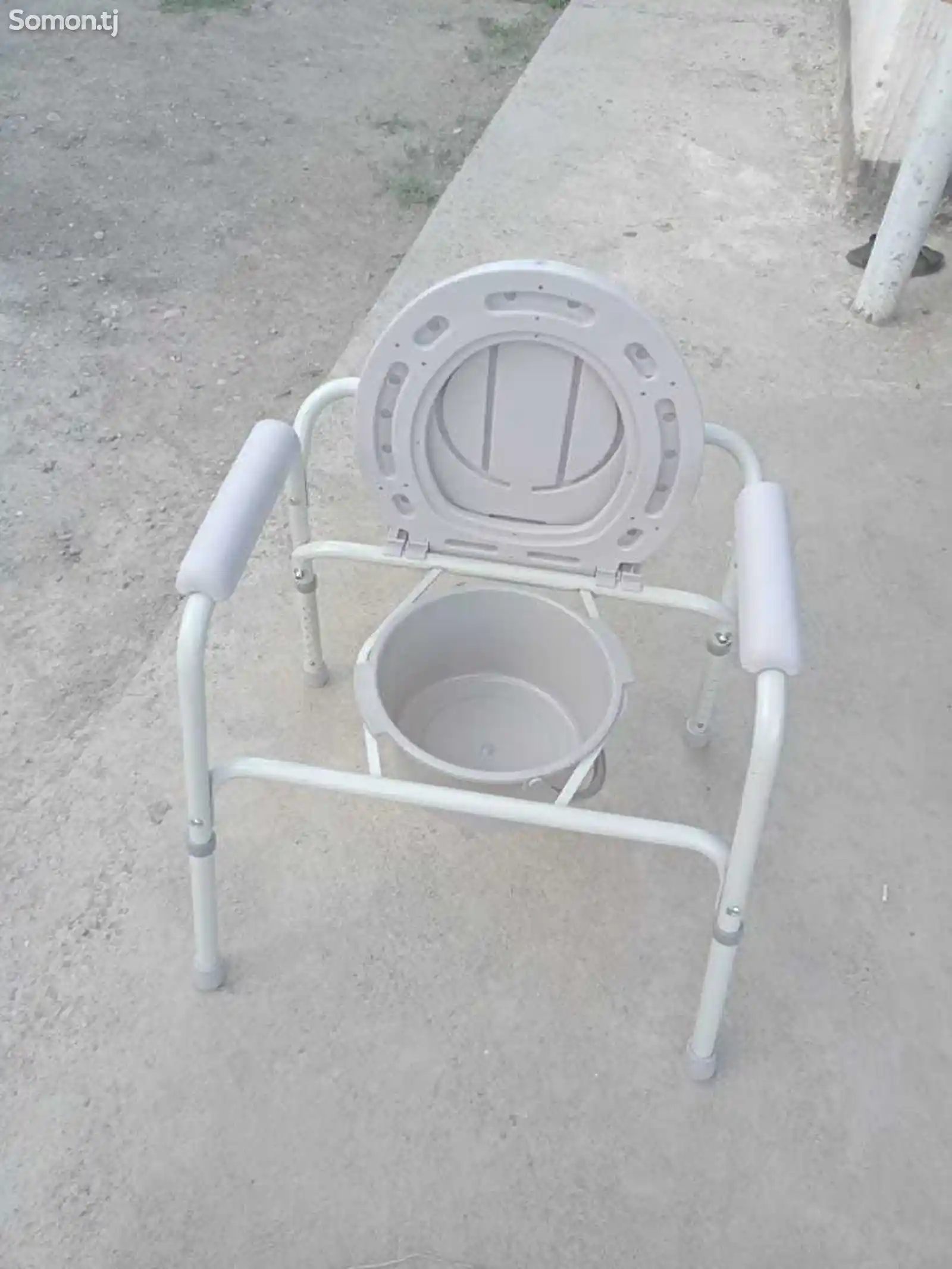 Санитарный стул-4