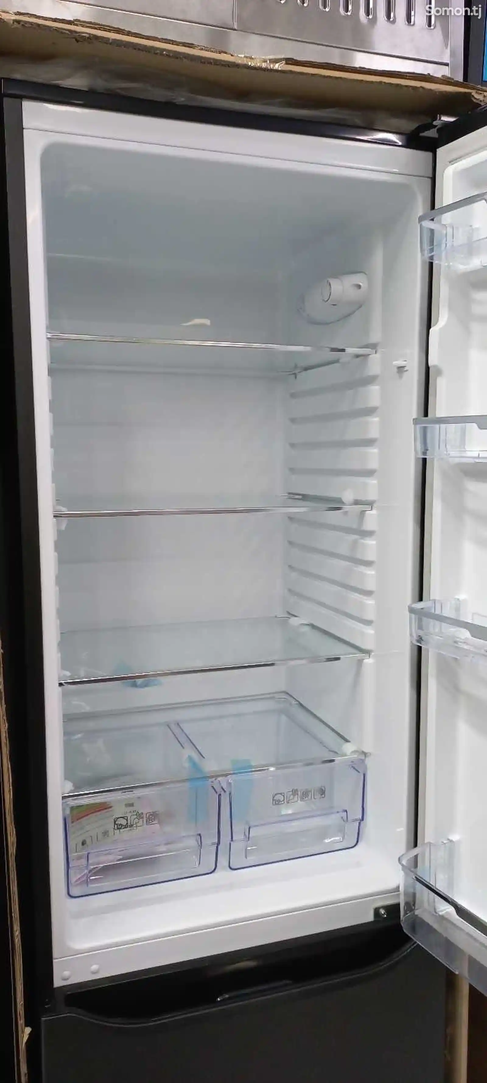 Холодильник Artel HD 345-5