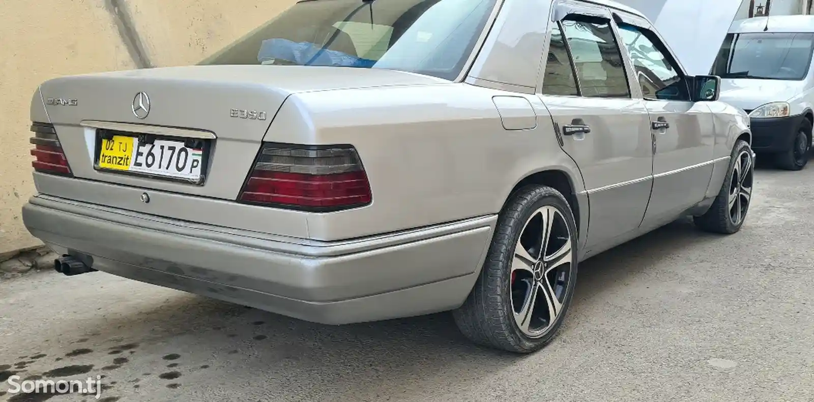 Mercedes-Benz W124, 1995-4