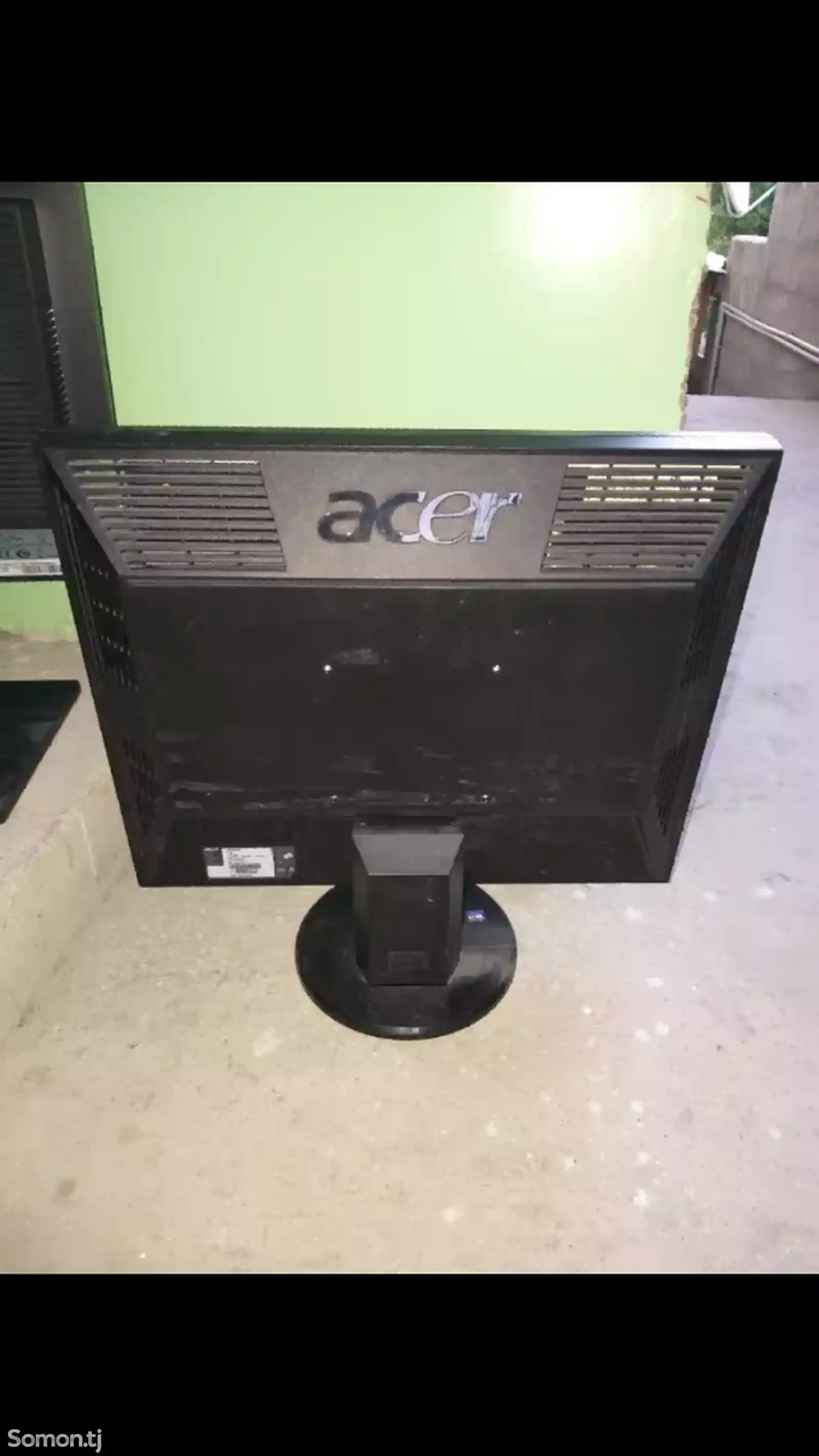 Монитор Acer-6