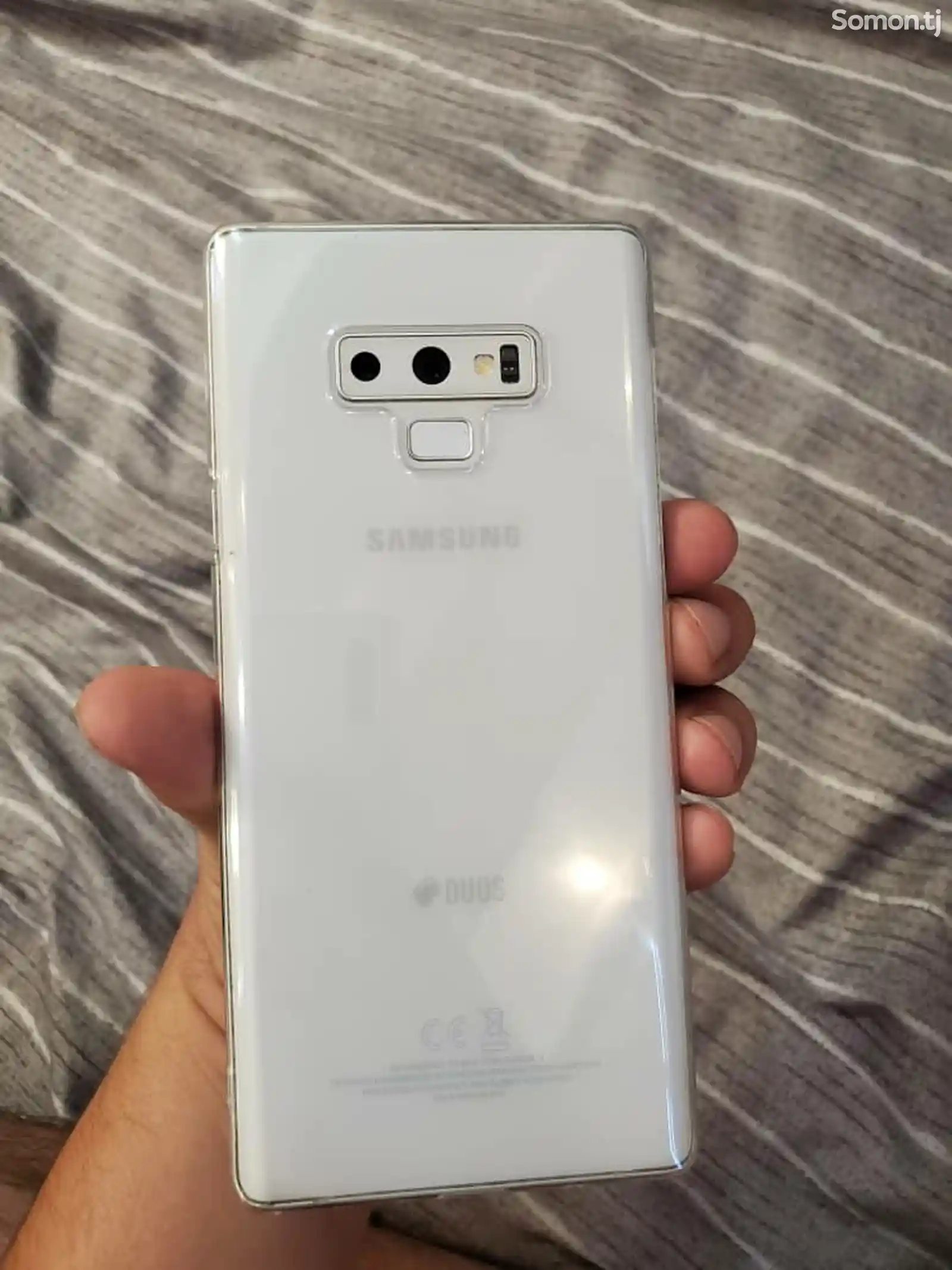 Samsung Galaxy Note 9-1