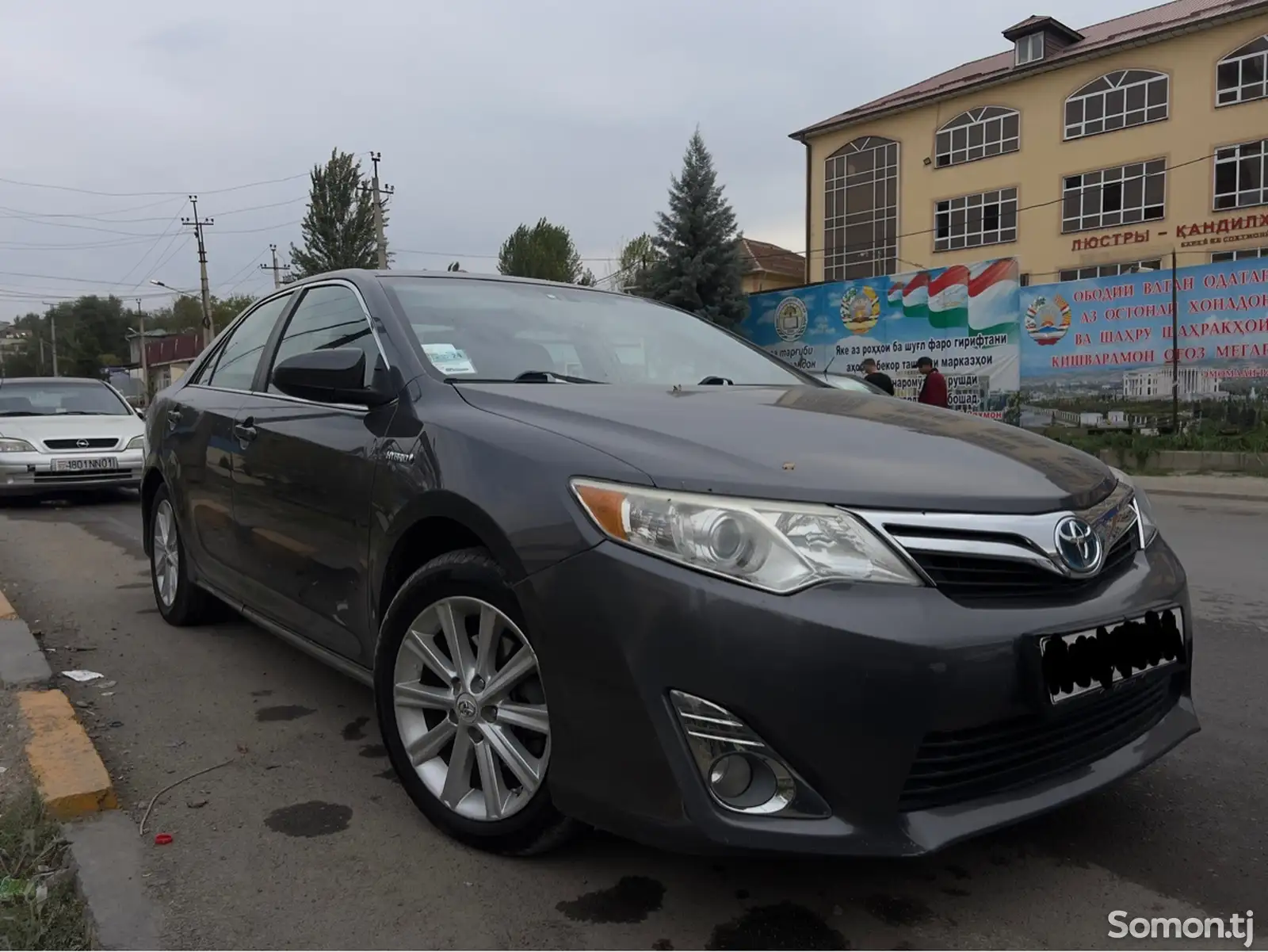 Toyota Camry, 2013-1