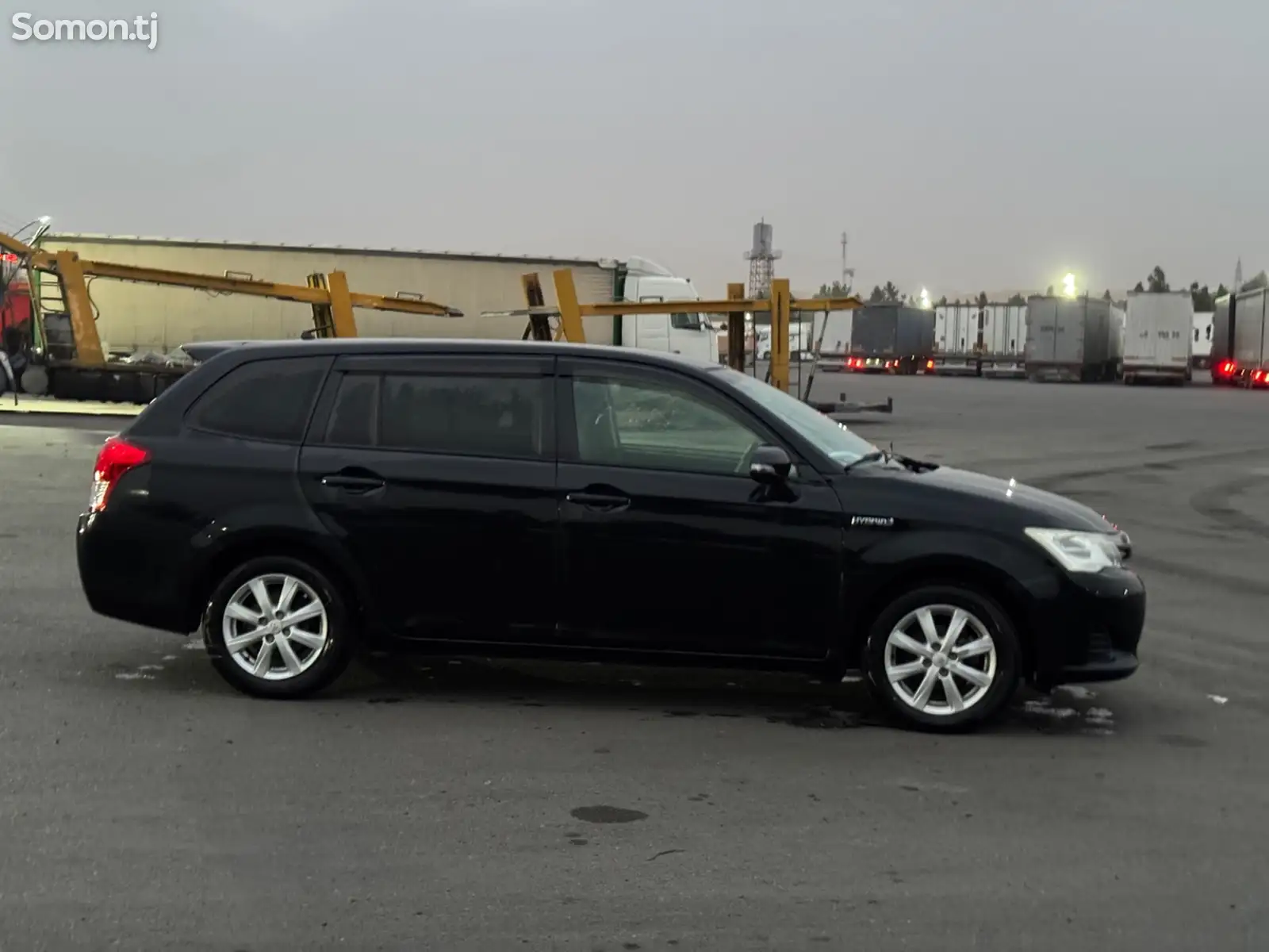 Toyota Fielder, 2014-4